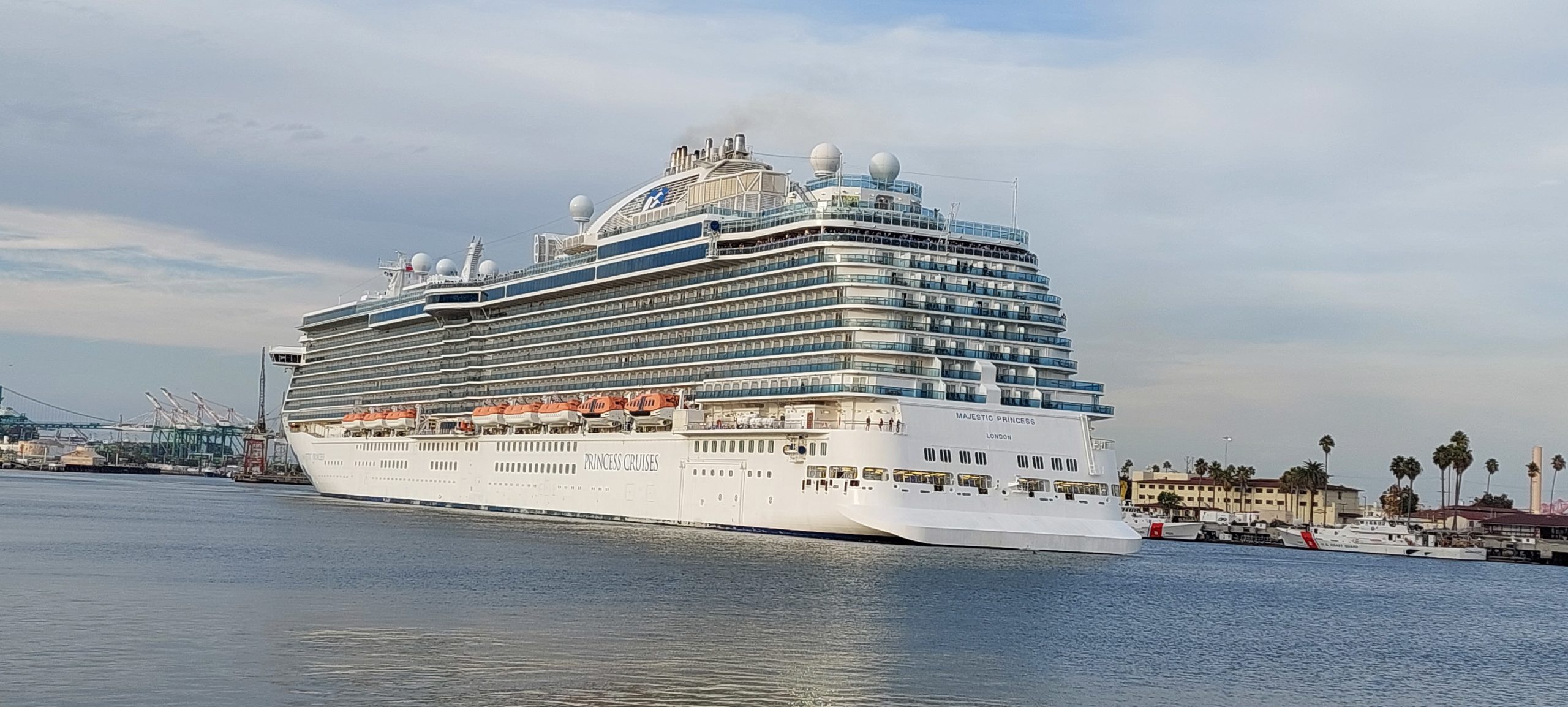 Majestic-Princess-10-21 Main Channel Port of Los Angeles