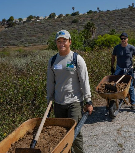 Volunteer_White_Pt_Nature_Center