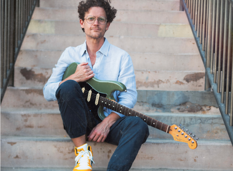 Will Brahm performing at Alvas Showroom